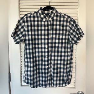 J Crew Men’s blue gingham check button down short sleeve shirt | size M slim fit